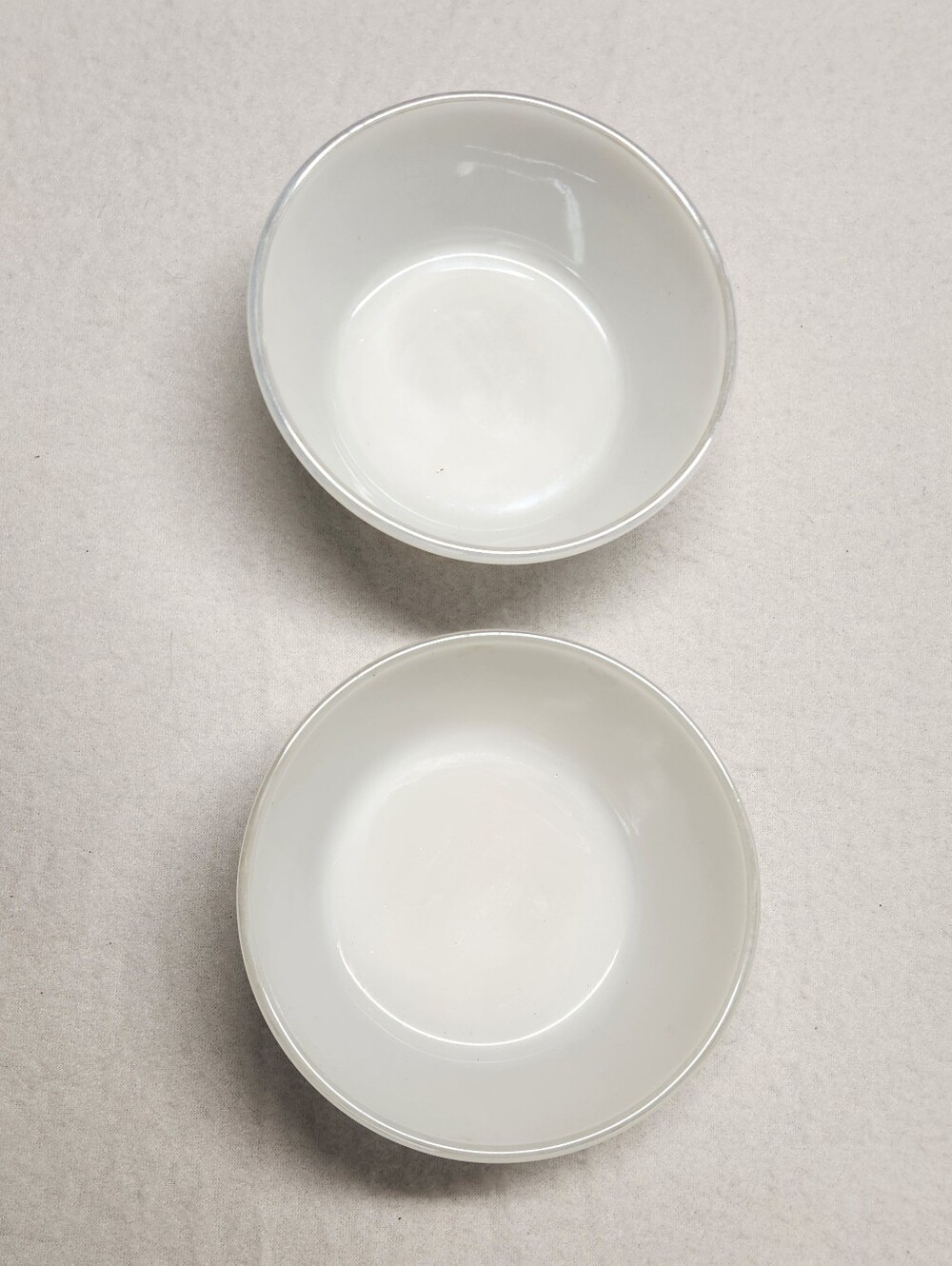 Federal Glass Moonglow Iridescent Pearl White Set of 2 Dessert Bowls Vintage MCM - Picture 4 of 11